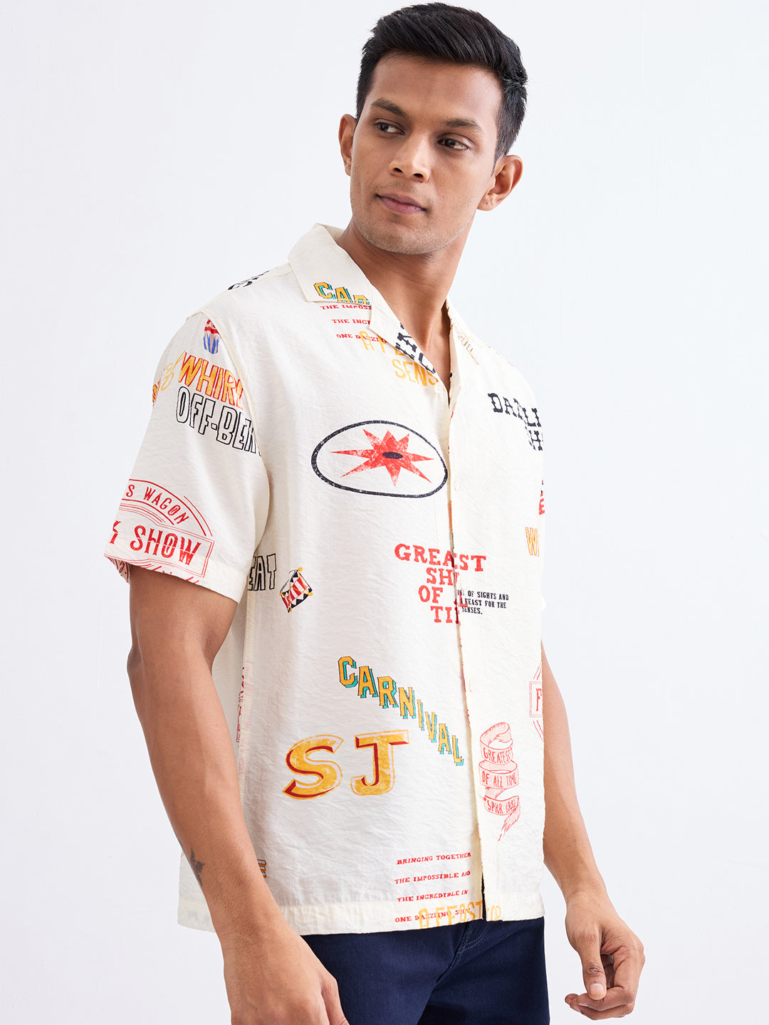 Spykar Ecru Relaxed Fit Casual Shirts For Men