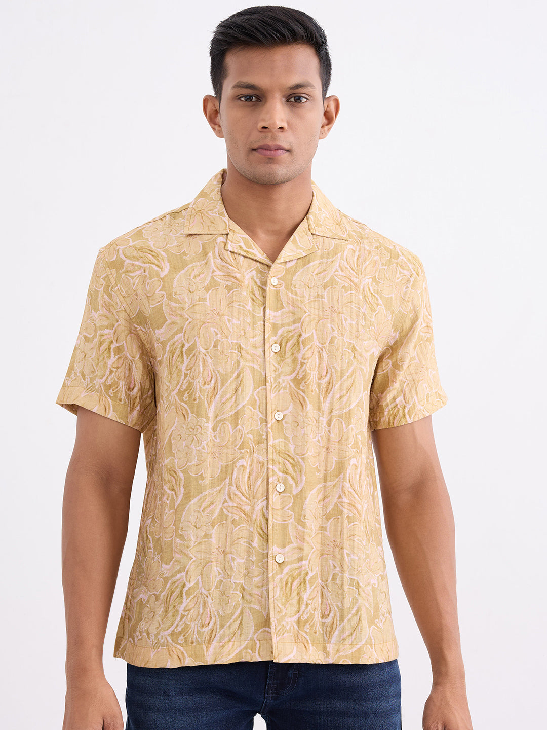 Spykar Sunset Yellow Relaxed Fit Casual Shirts For Men
