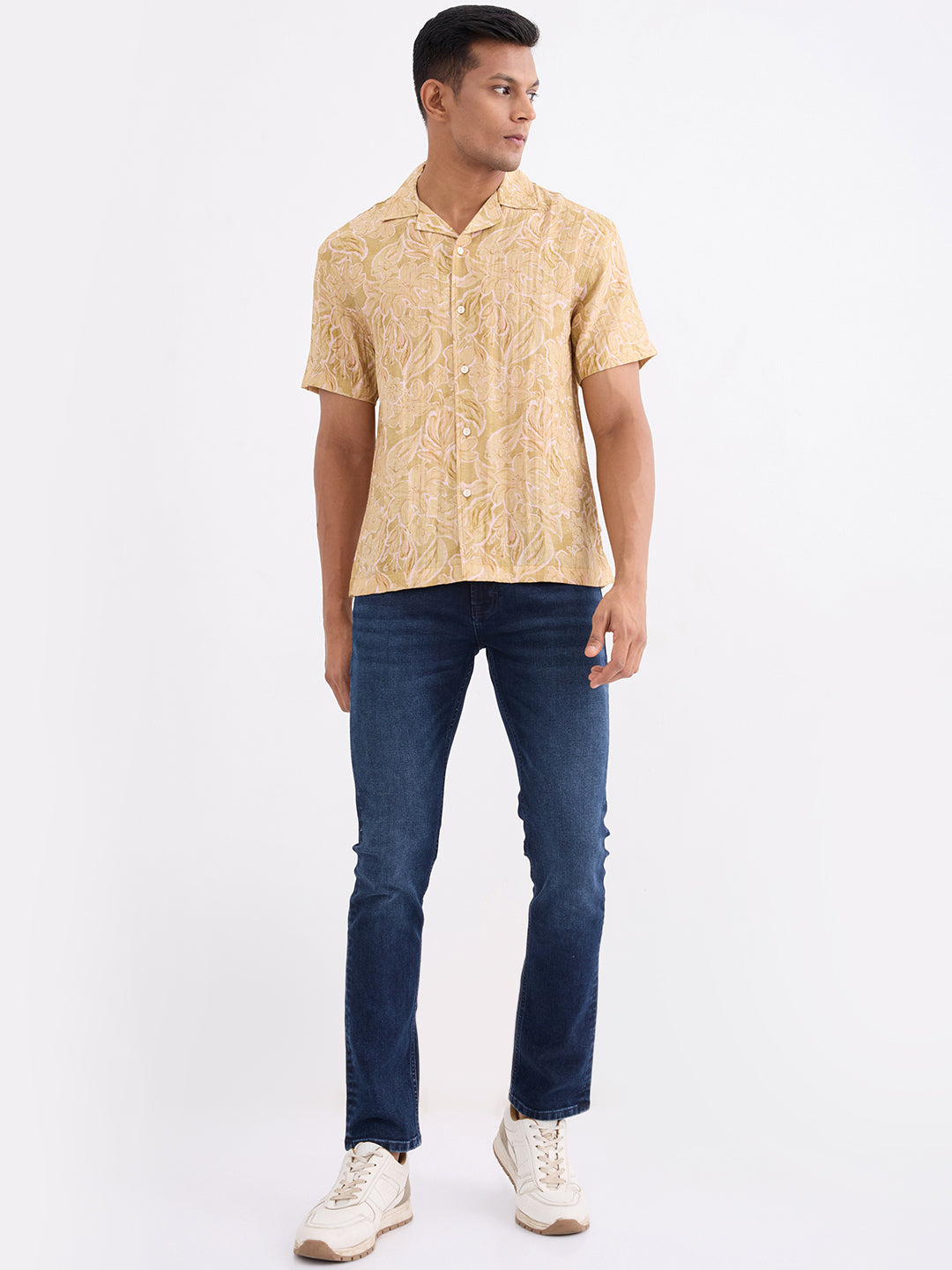 Spykar Sunset Yellow Relaxed Fit Casual Shirts For Men