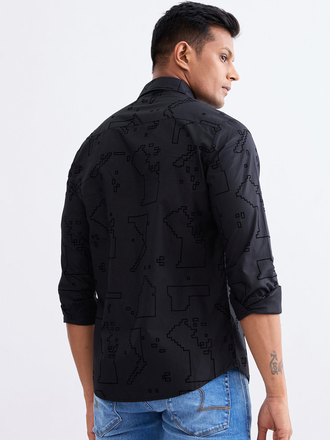 Spykar Black Slim Fit Casual Shirts For Men