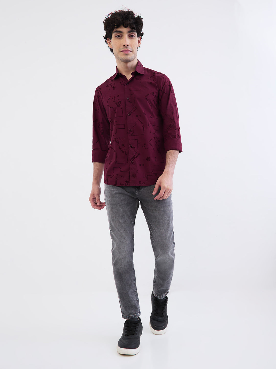 Spykar Wine Red Slim Fit Casual Shirts For Men
