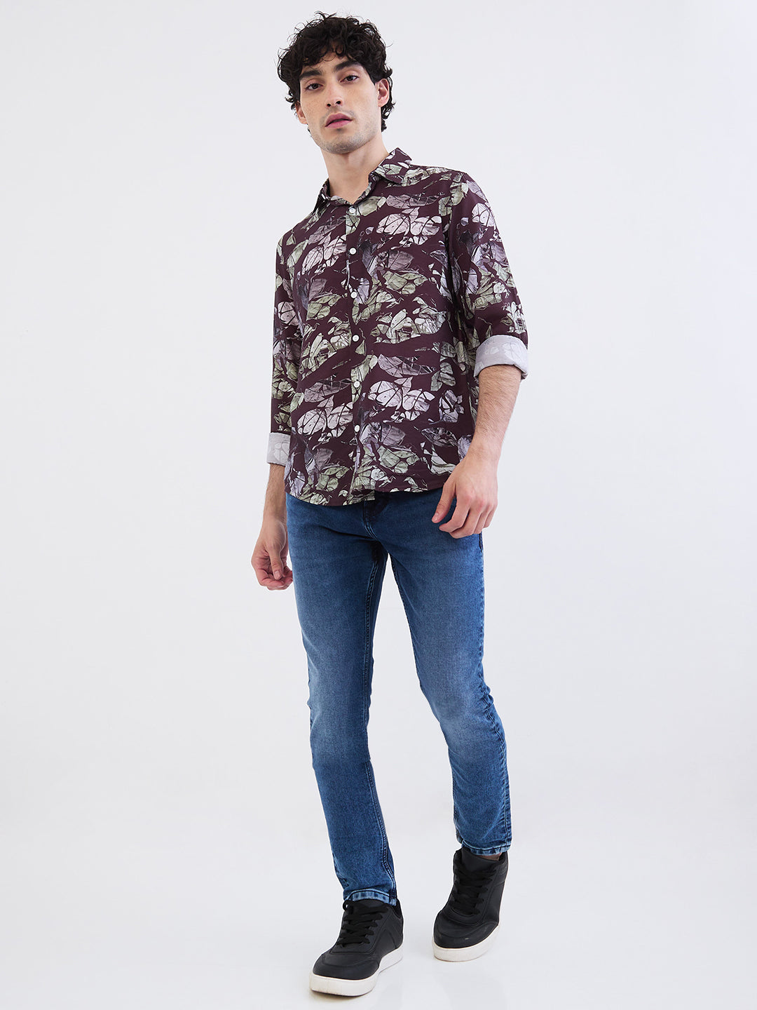 Spykar Wine Red Slim Fit Casual Shirts For Men
