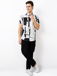 Men White Slim Fit Printed Half Sleeve Shirt