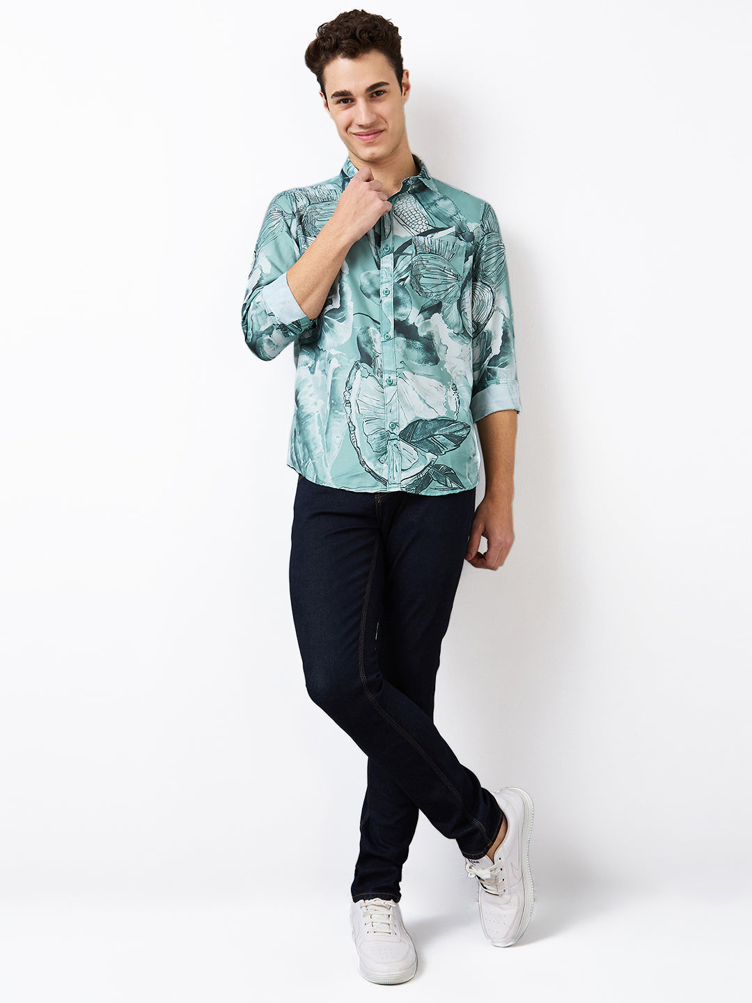 Spykar Green Slim Fit Printed Full Sleeve Shirt For Men