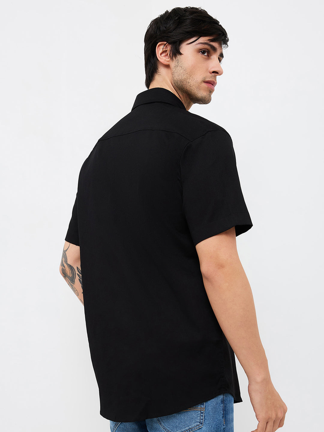 Spykar Black Slim Fit Solid Half Sleeve Shirt For Men