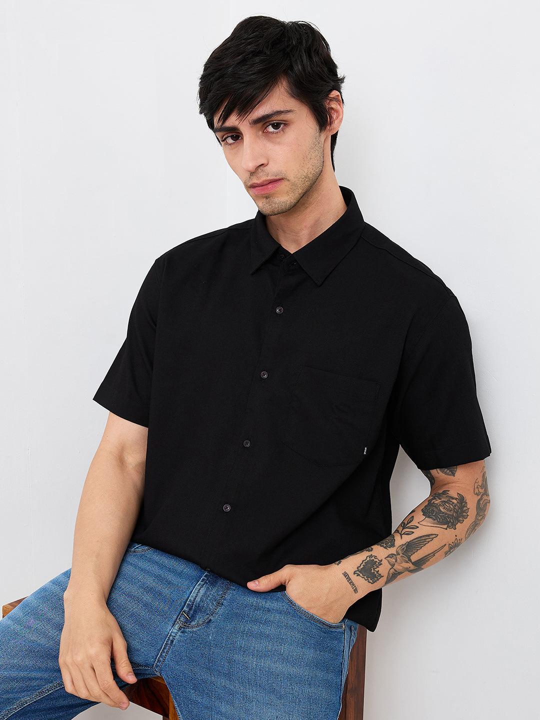 Spykar Black Slim Fit Solid Half Sleeve Shirt For Men