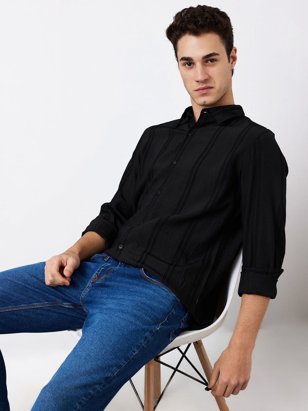 Spykar Black Slim Fit Solid Full Sleeve Shirt For Men