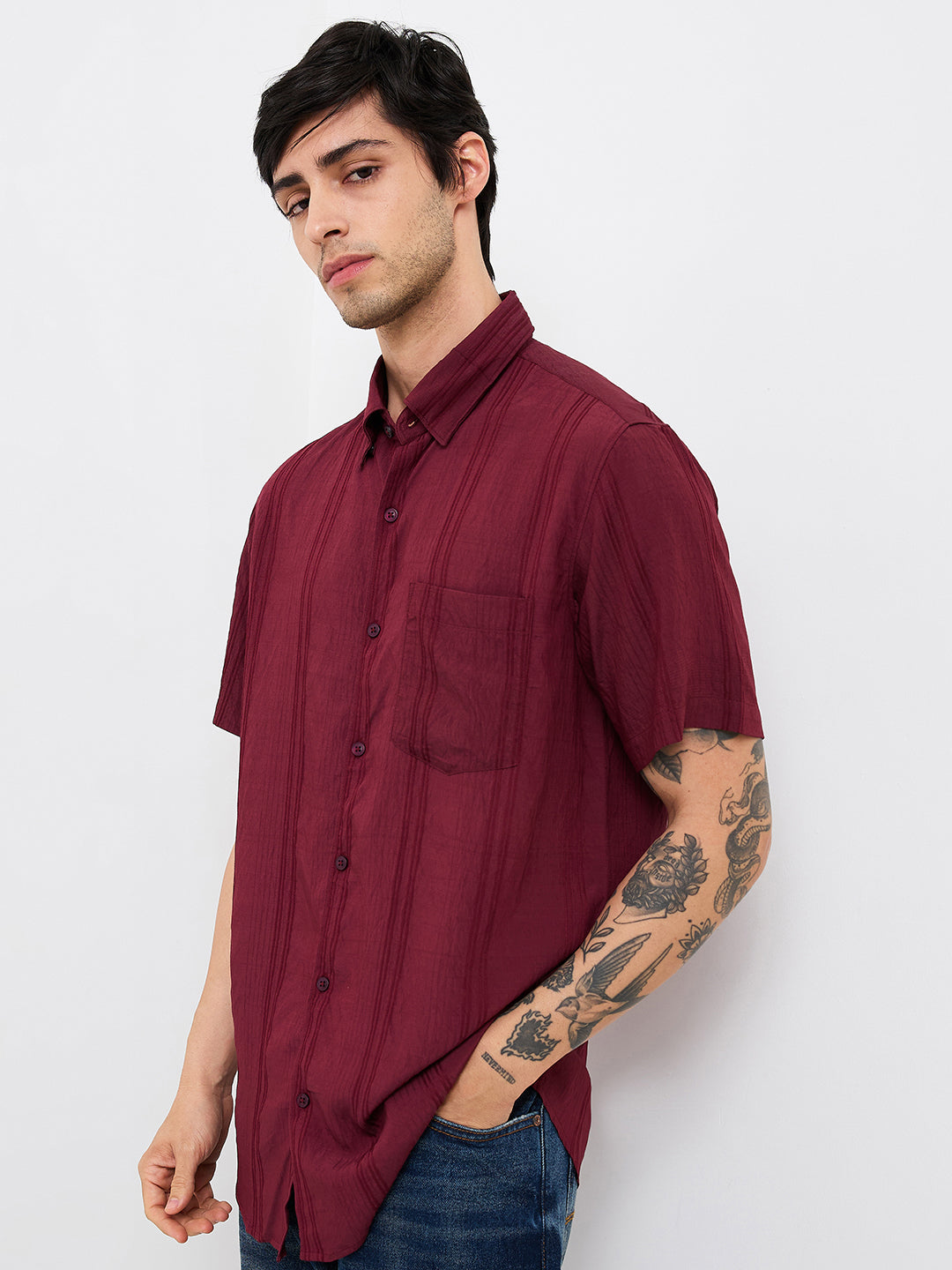 Spykar Red Slim Fit Solid Half Sleeve Shirt For Men