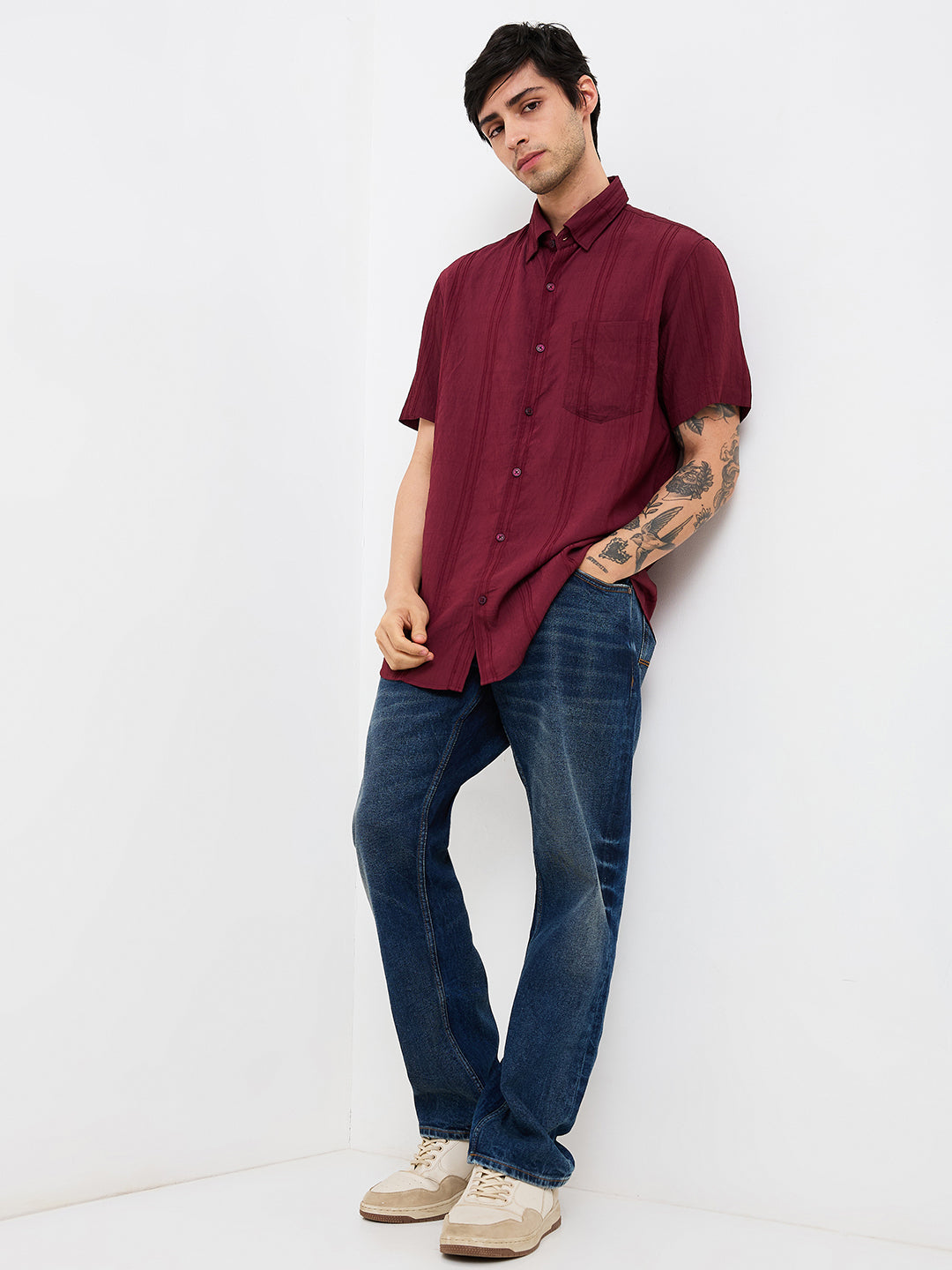 Spykar Red Slim Fit Solid Half Sleeve Shirt For Men