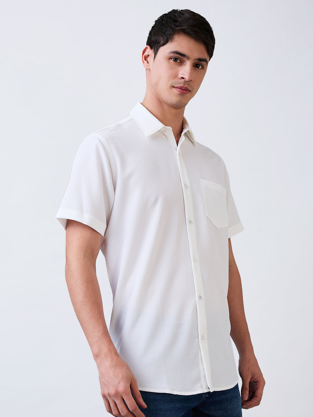 Spykar White Slim Fit Solid Half Sleeve Shirt For Men