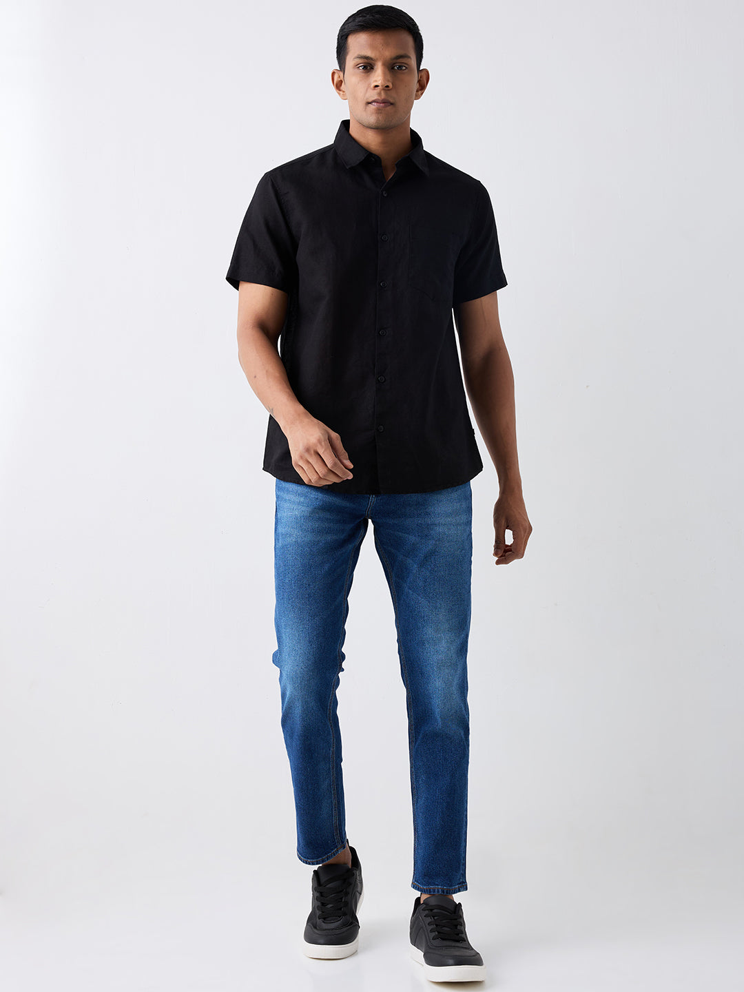 Spykar Black Slim Fit Casual Shirt For Men