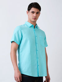 Men Blue Slim Fit Solid Half Sleeve Shirt