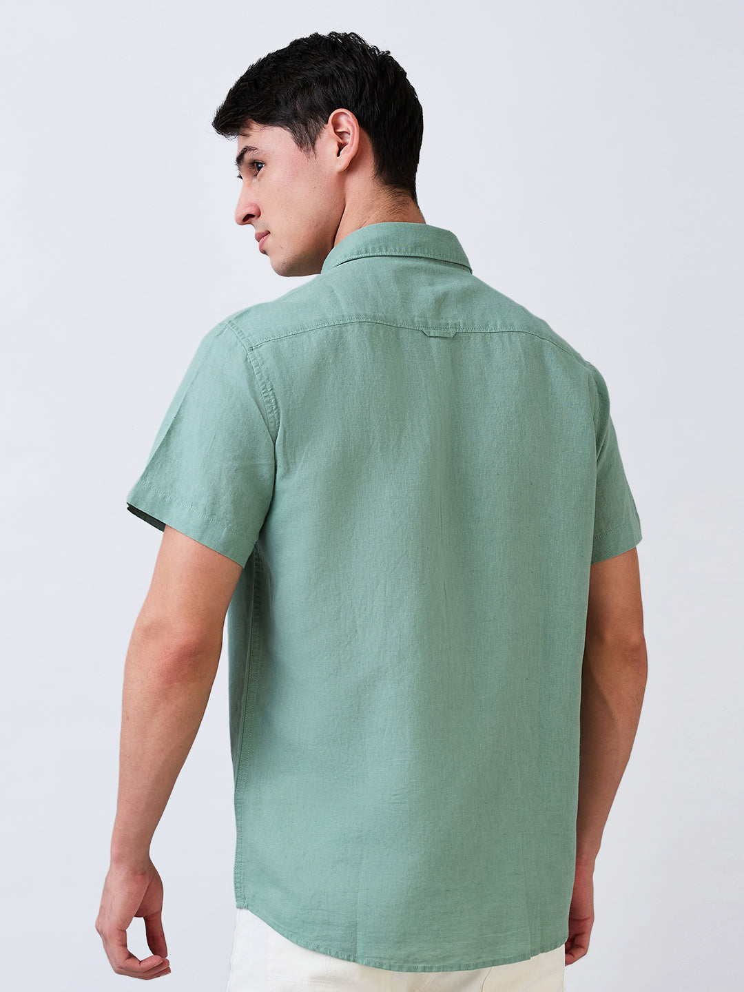 Spykar Green Slim Fit Solid Half Sleeve Shirt For Men