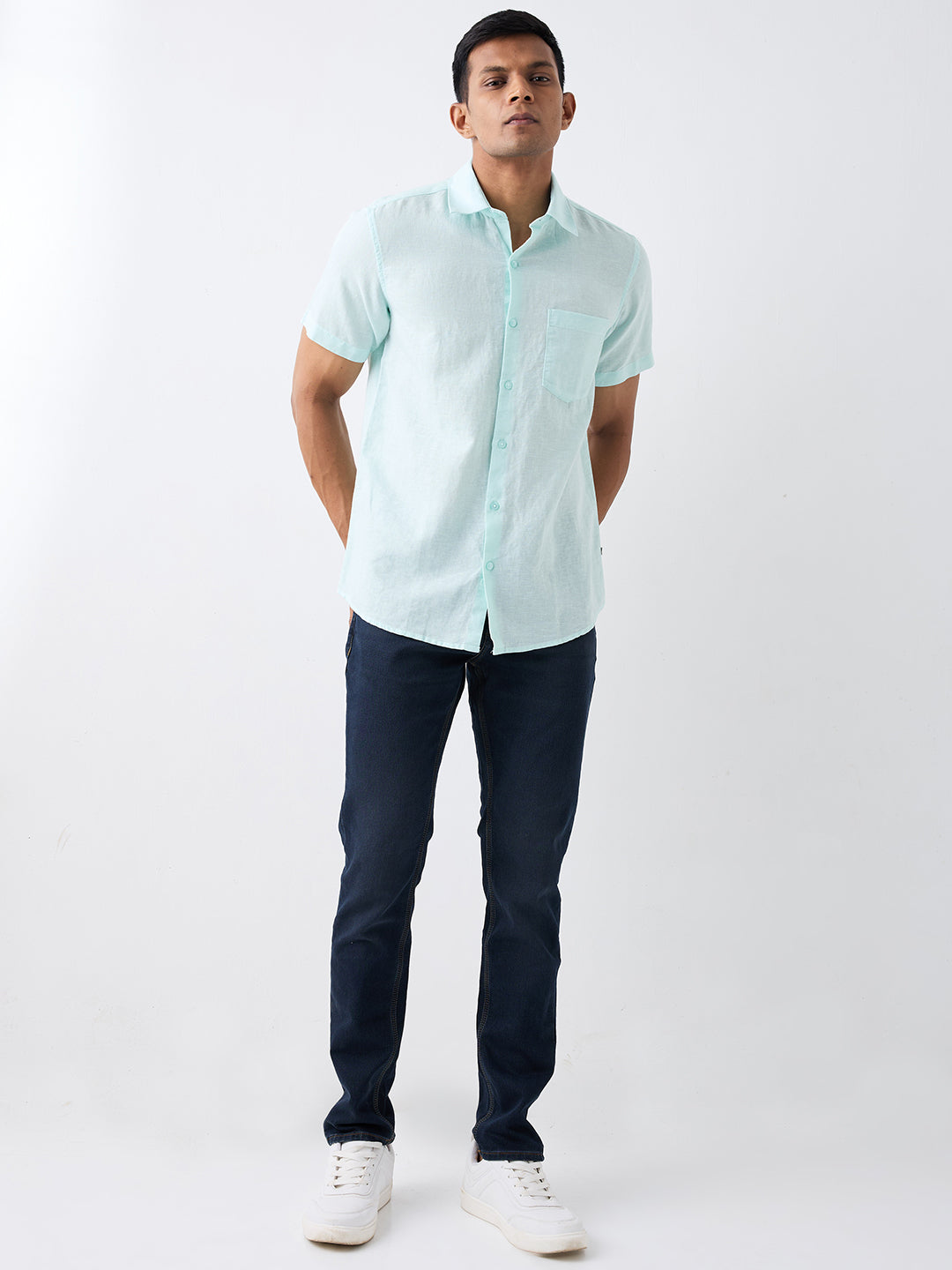 Men Green Slim Fit Casual Shirt