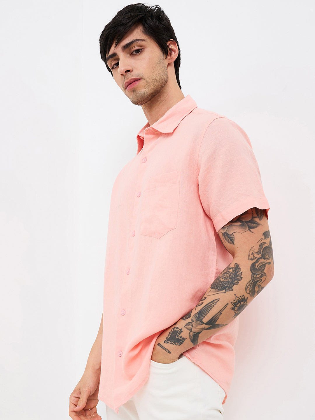 Spykar Pink Slim Fit Solid Half Sleeve Shirt For Men