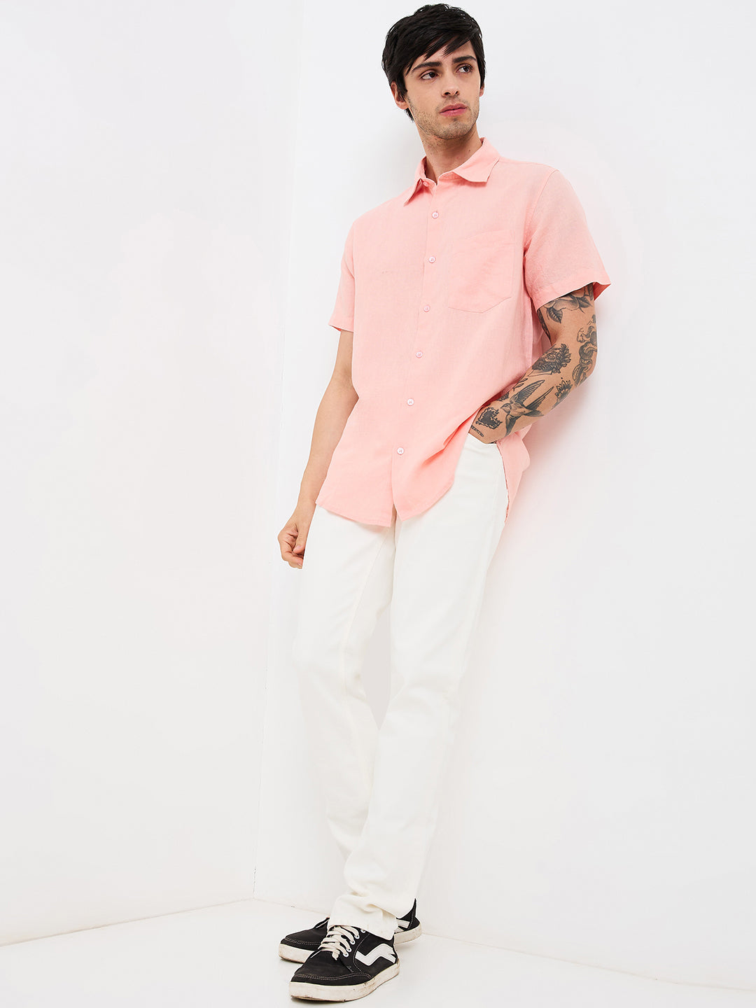 Spykar Pink Slim Fit Solid Half Sleeve Shirt For Men