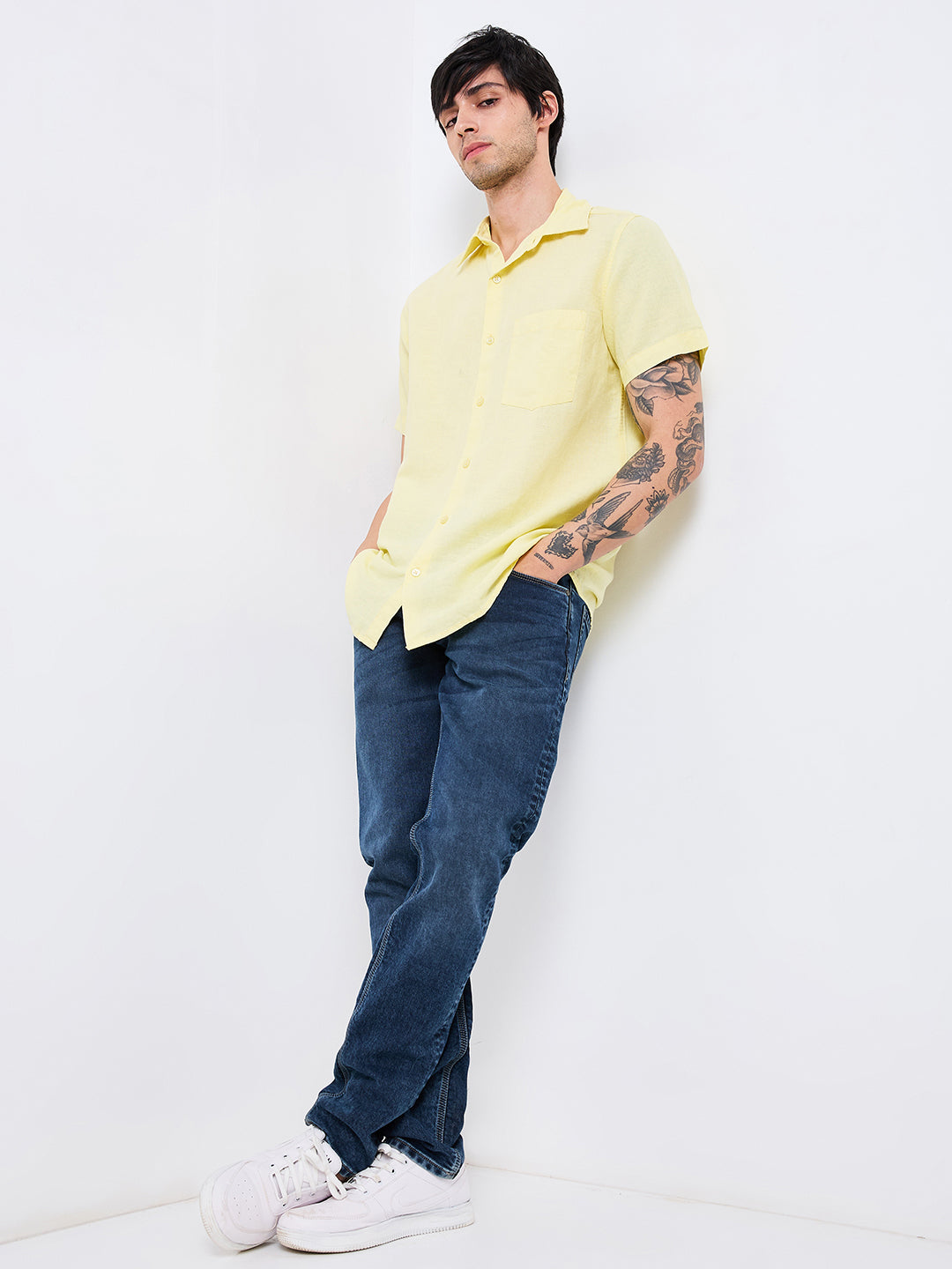 Spykar Yellow Slim Fit Solid Half Sleeve Shirt For Men