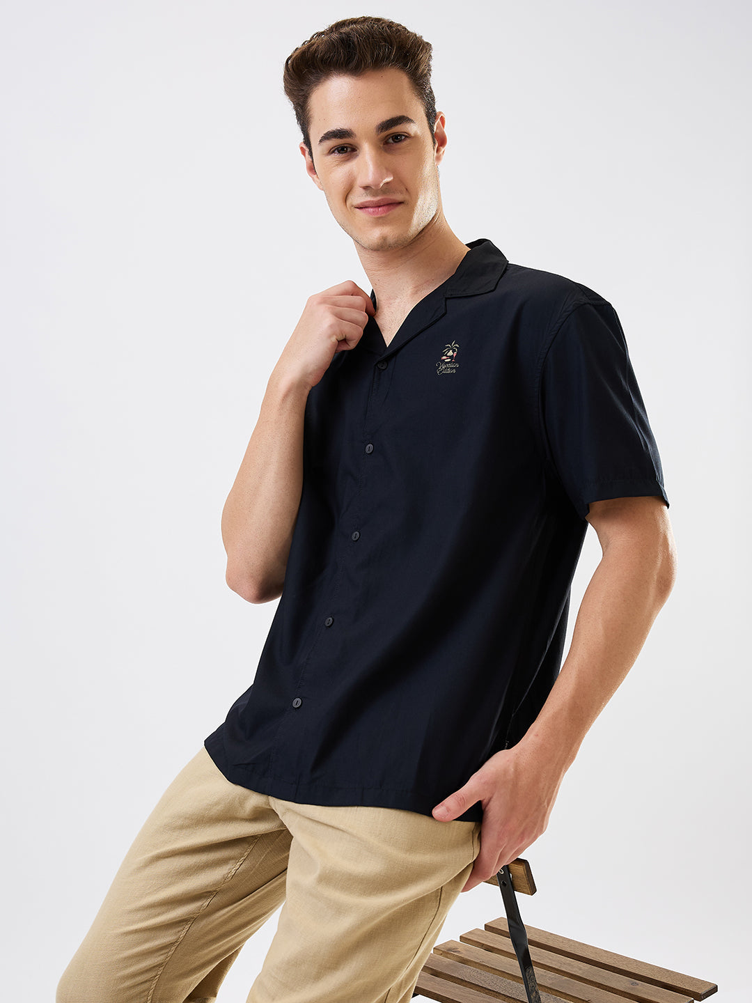 Spykar Black Relaxed Fit Solid Half Sleeve Shirt For Men