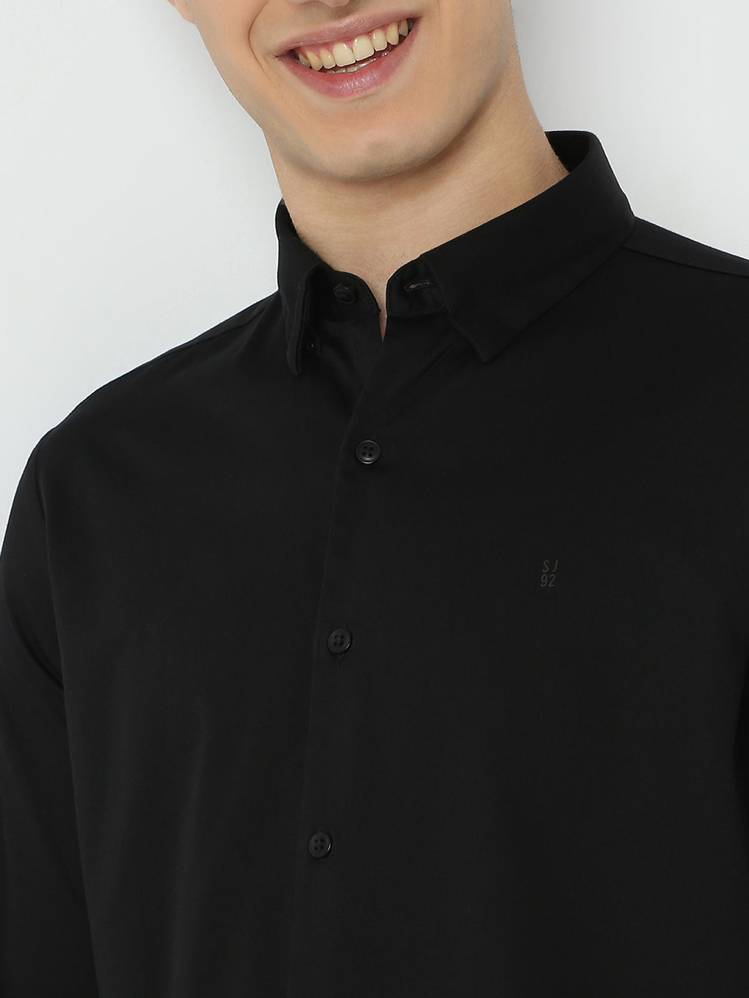 Spykar Black Slim Fit Solid Full Sleeve Shirt For Men