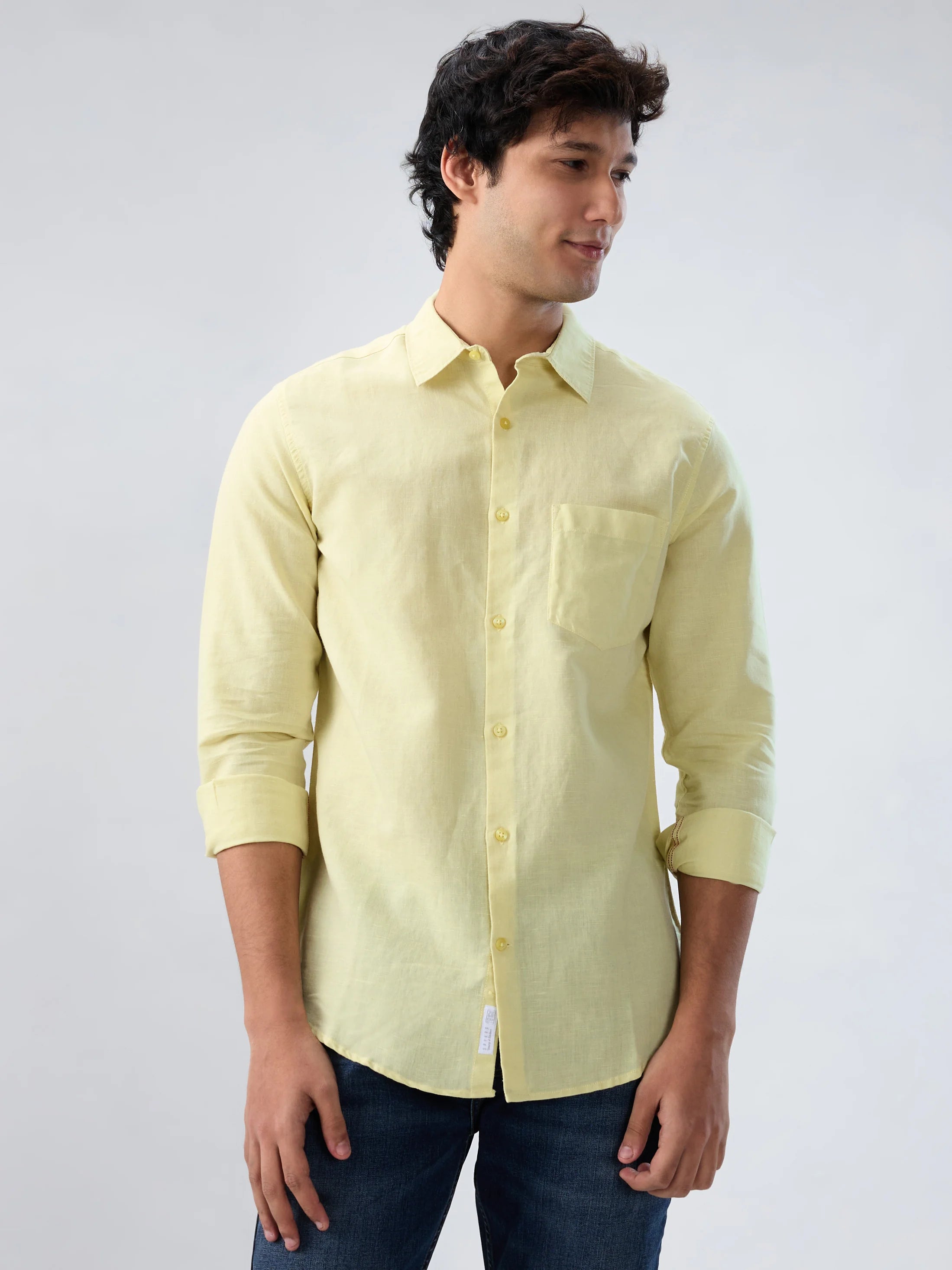 Men Green Solid Regular Fit Shirts