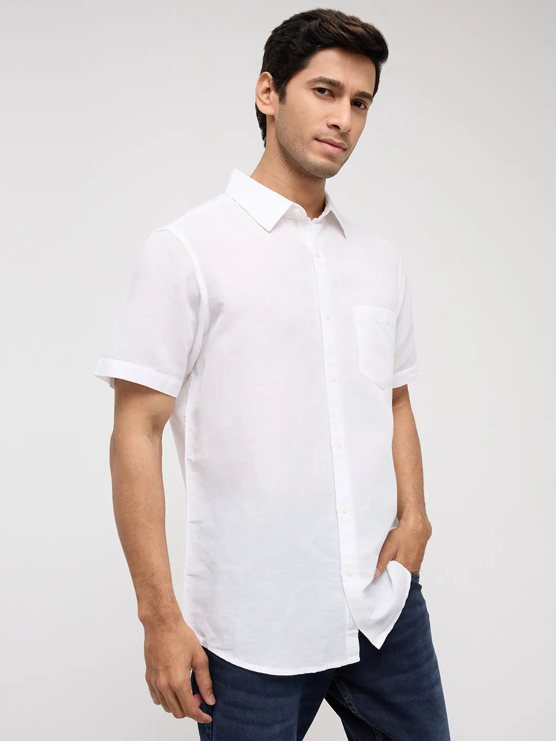Men Shirt Solid White Regular Fit