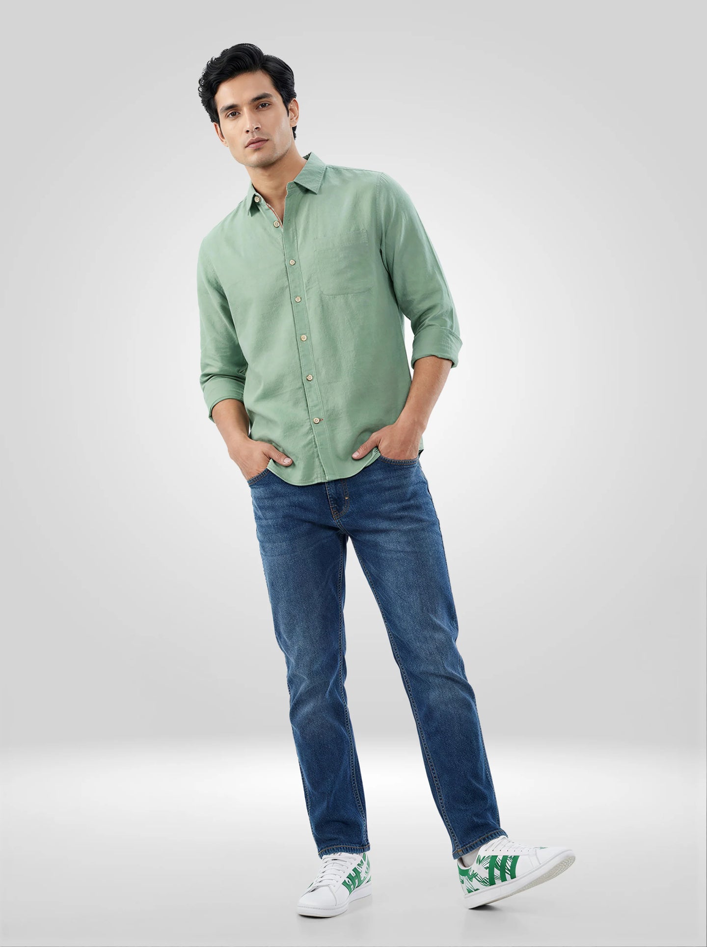 Men Shirt Solid Green Regular Fit