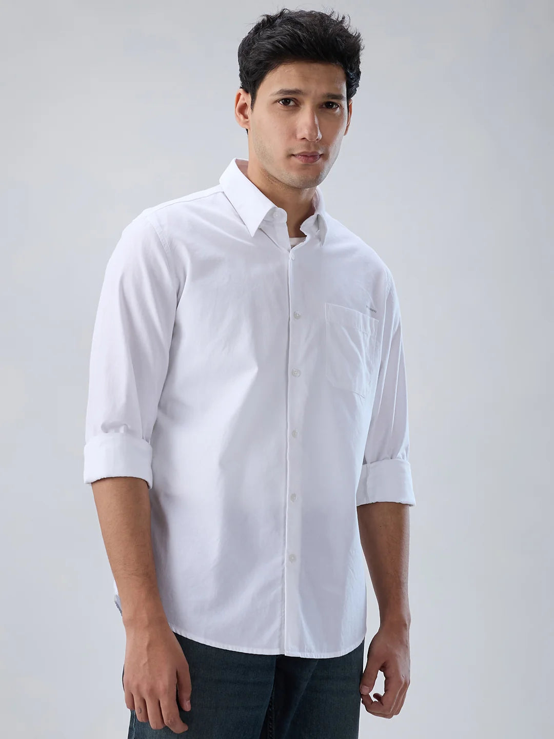 Men White Solid Regular Fit Shirts