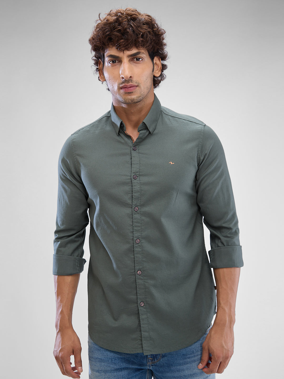 Spykar Cilantro Green Cotton Full Sleeve Raised Collar Shirt For Men