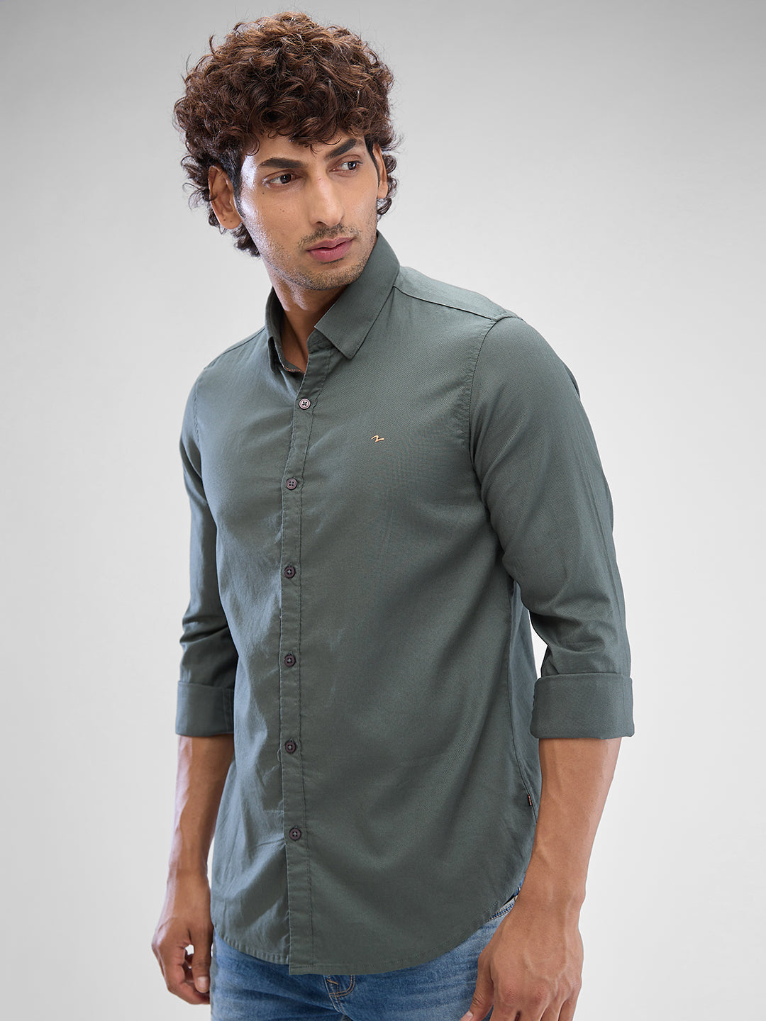 Spykar Cilantro Green Cotton Full Sleeve Raised Collar Shirt For Men