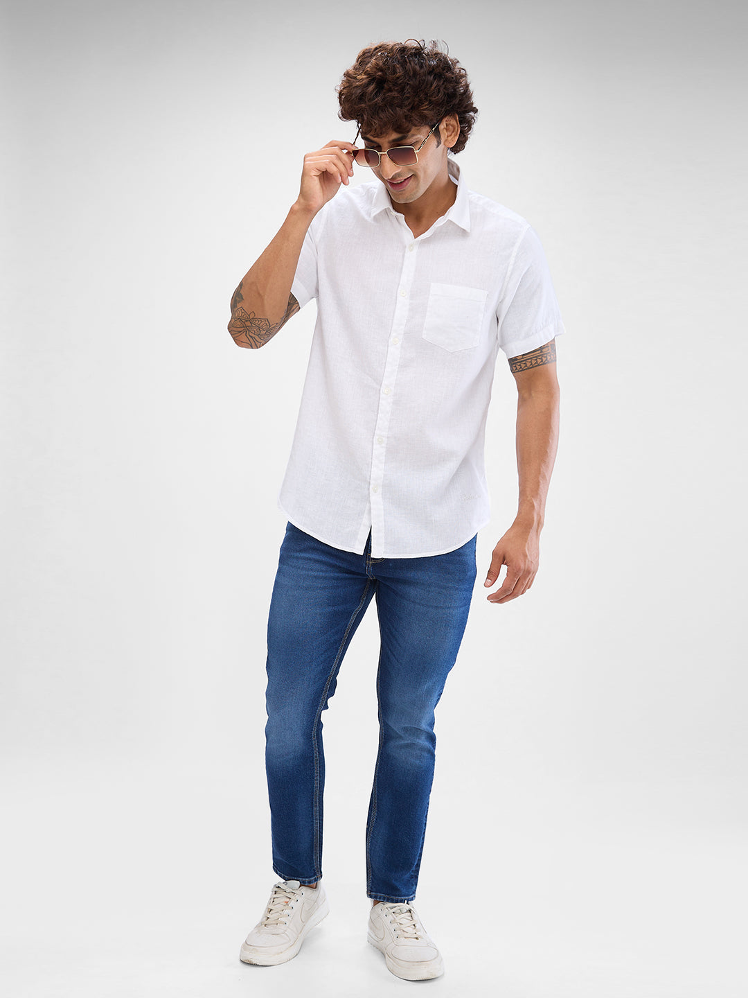 Spykar White Linen Half Sleeve Raised Collar Shirt For Men