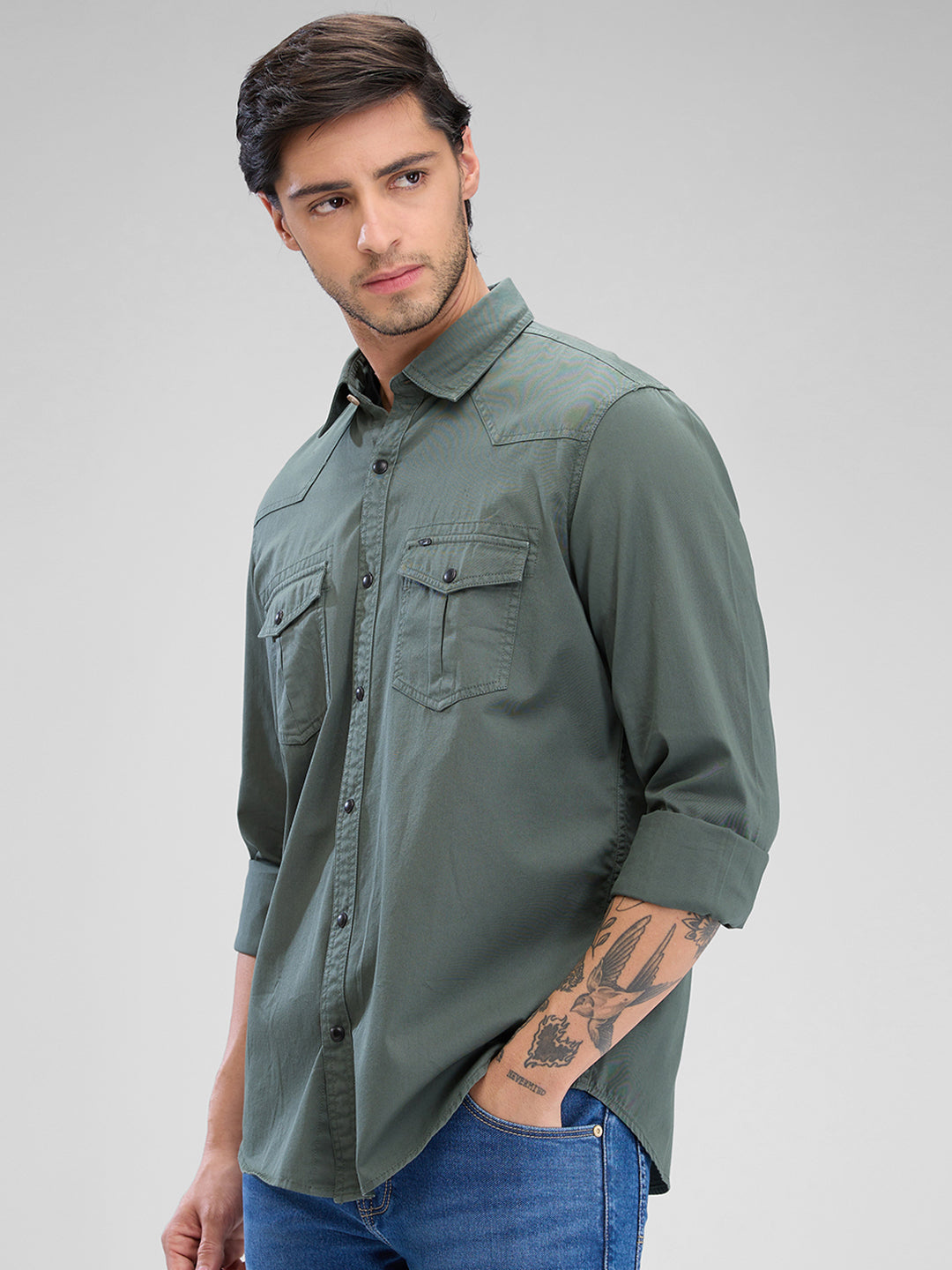 Spykar Cilantro Green Cotton Full Sleeve Raised Collar Shirt For Men