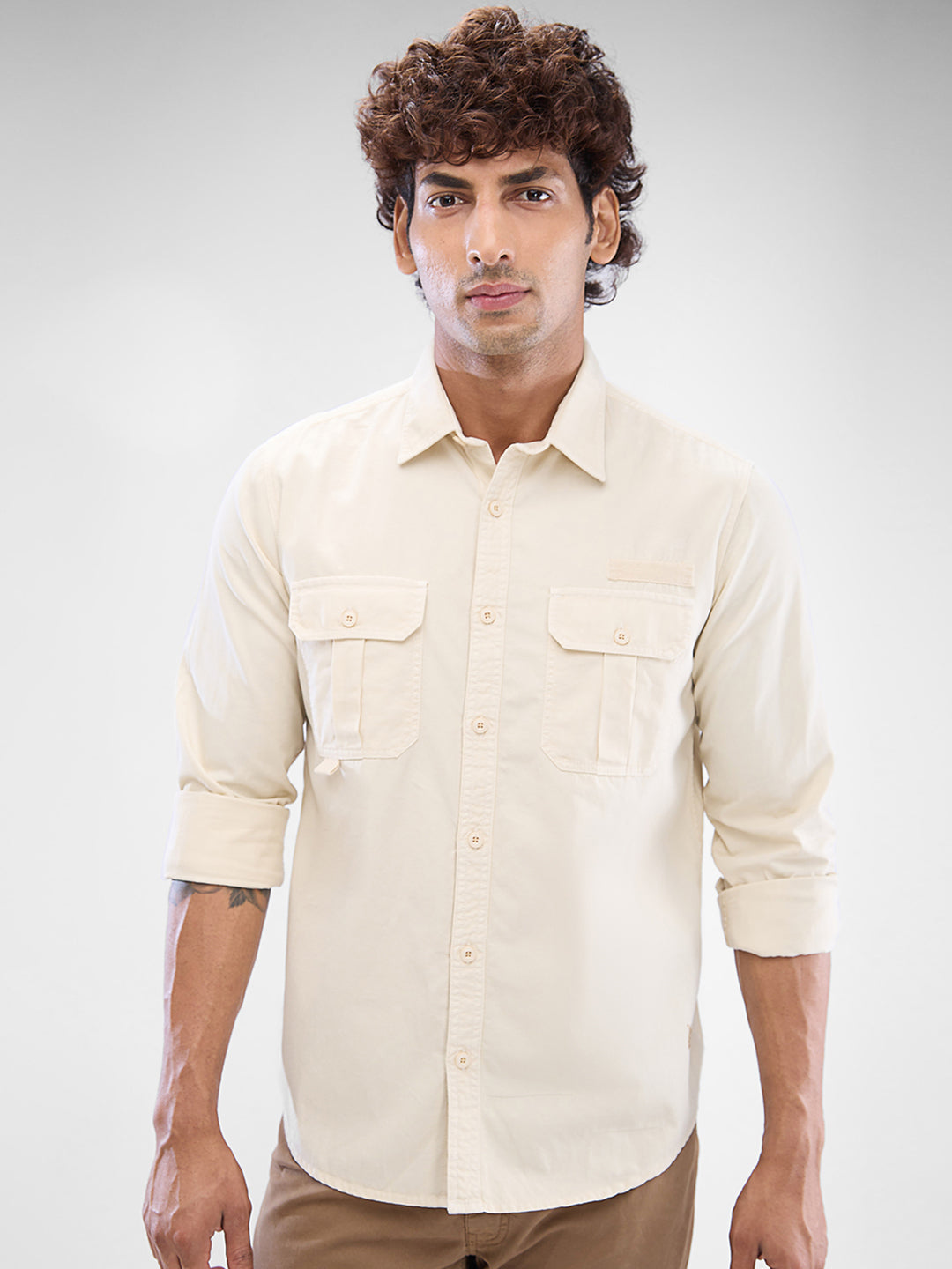 Spykar Cream White Cotton Full Sleeve Raised Collar Shirt For Men