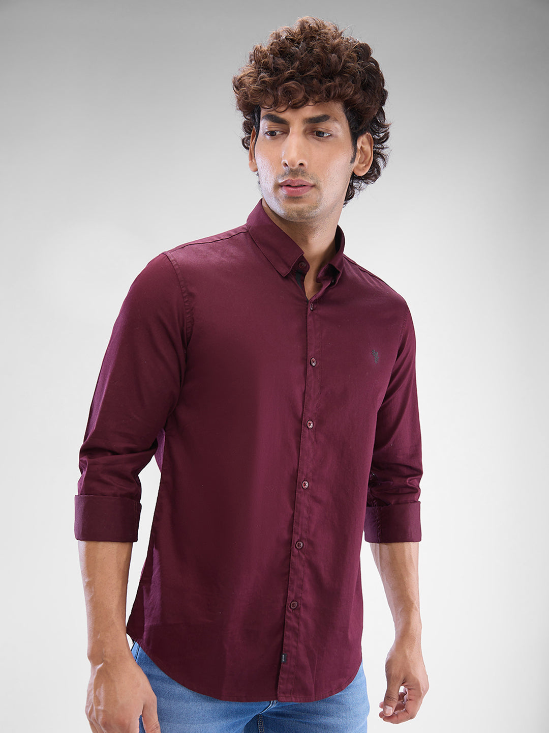 Spykar Deep Wine Red Satin Full Sleeve Raised Collar Shirt For Men