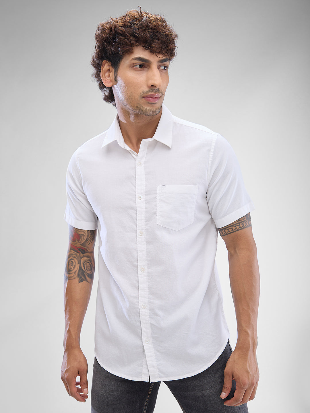 Spykar White Cotton Half Sleeve Raised Collar Shirt For Men