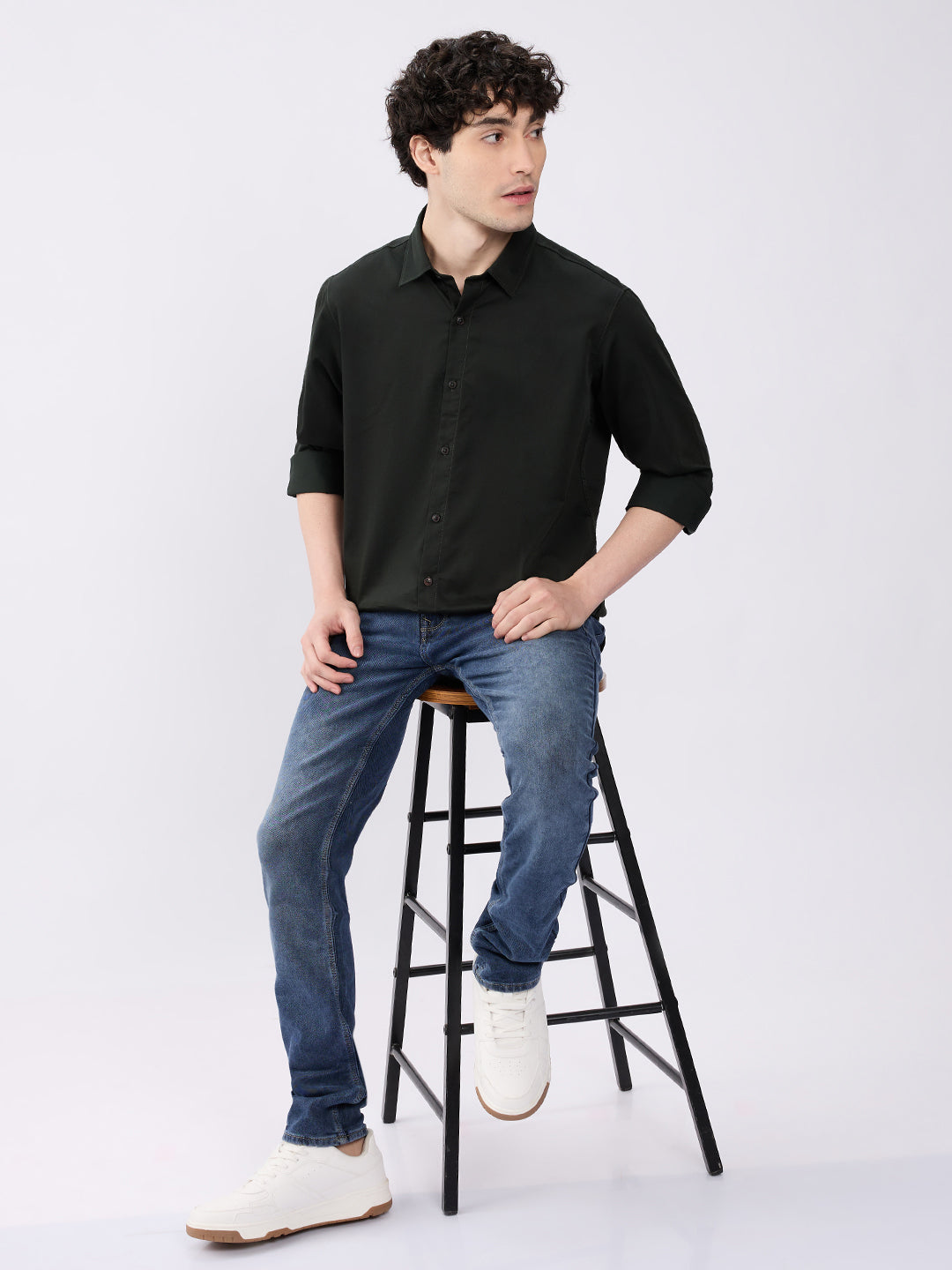 Spykar Olive Green Slim Fit Casual Shirts For Men