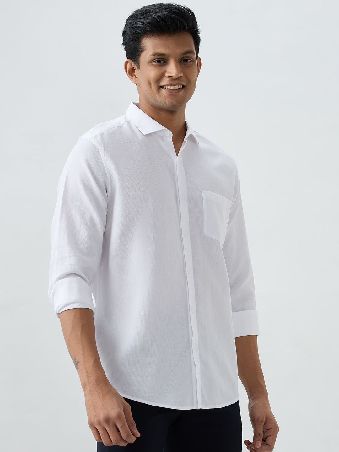 Spykar White Slim Fit Shirts For Men
