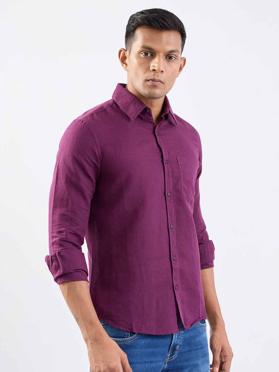 Spykar Plum Red Slim Fit Casual Shirts For Men