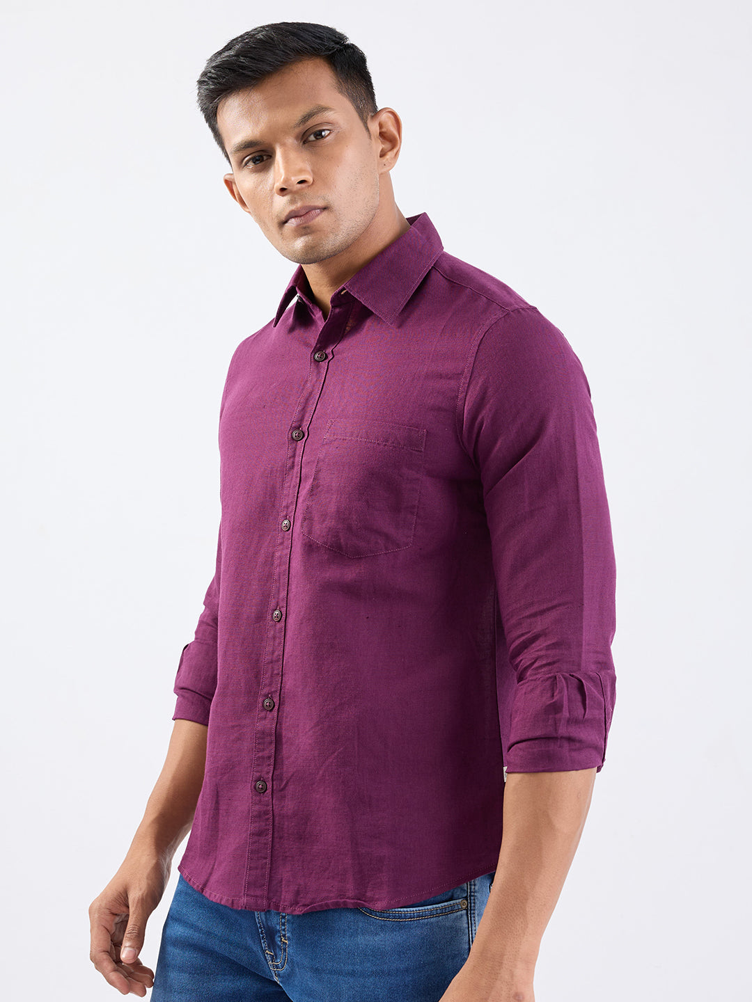 Spykar Plum Red Slim Fit Casual Shirts For Men