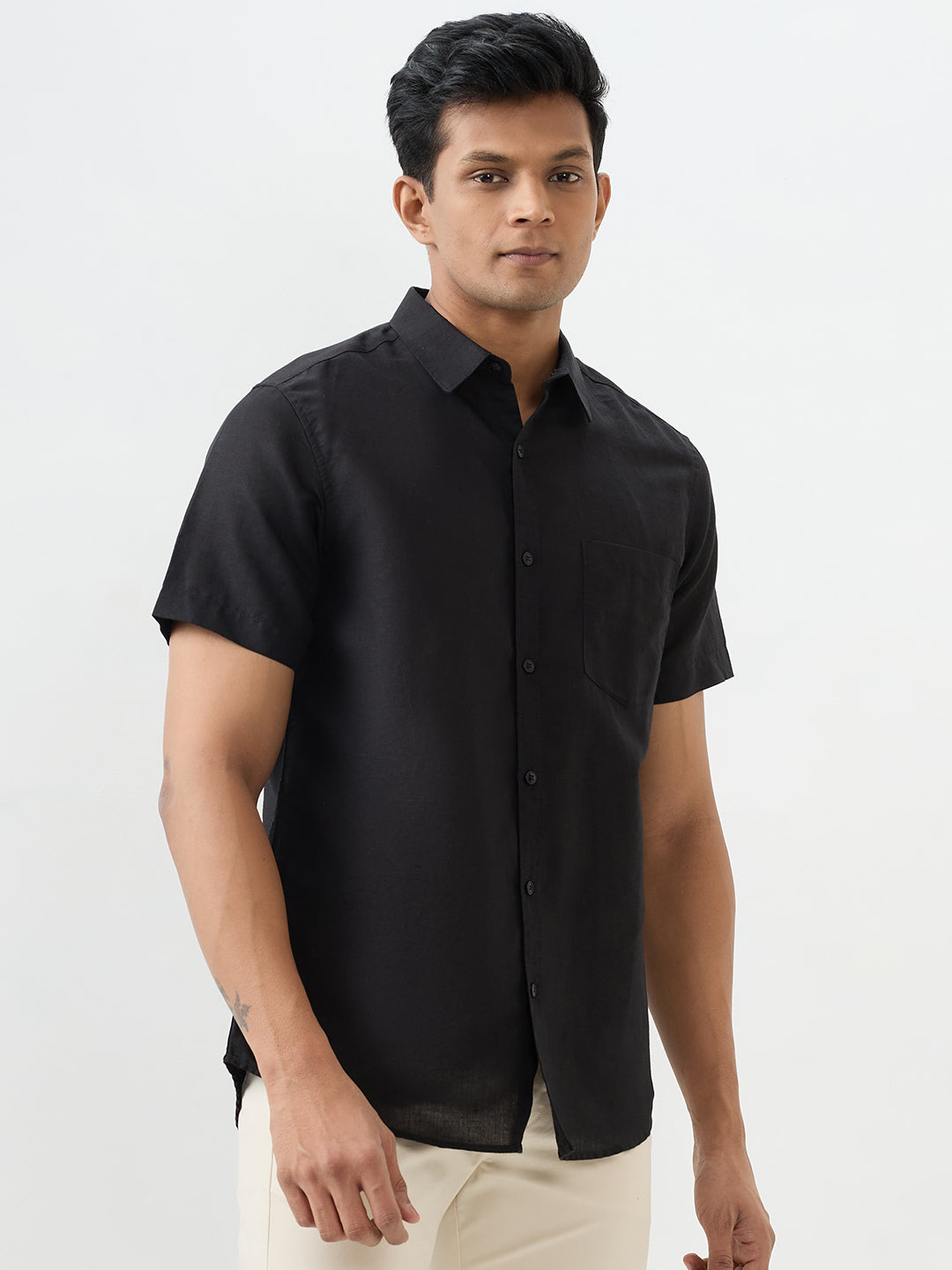 Men Shirt Solid Black Slim Fit