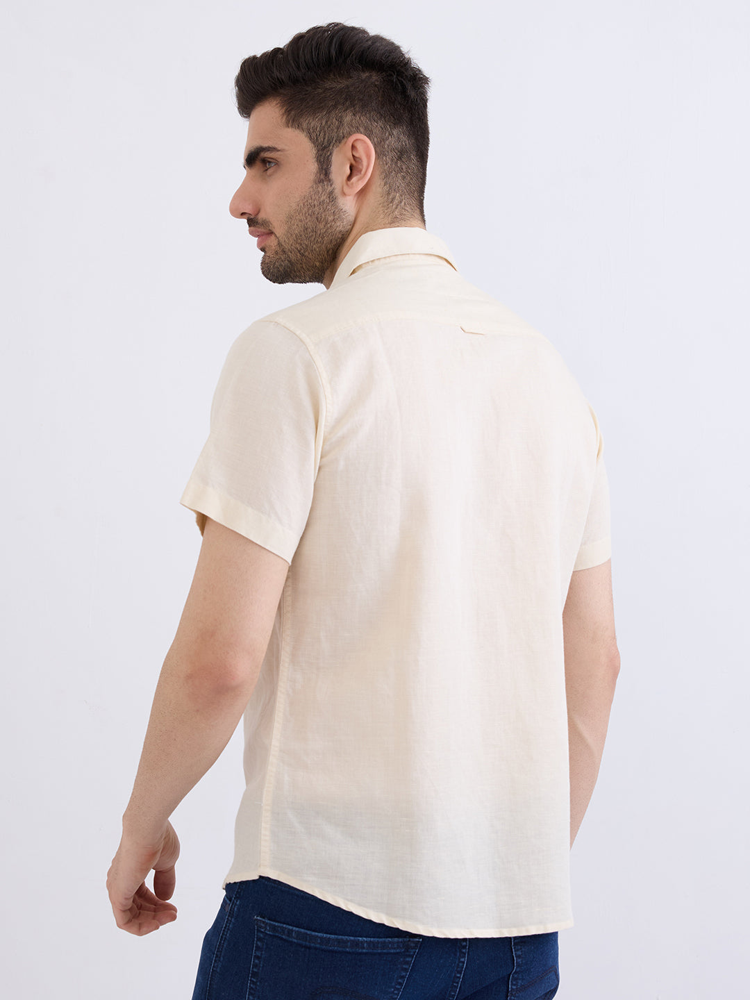 Spykar Cream White Slim Fit Casual Shirts For Men