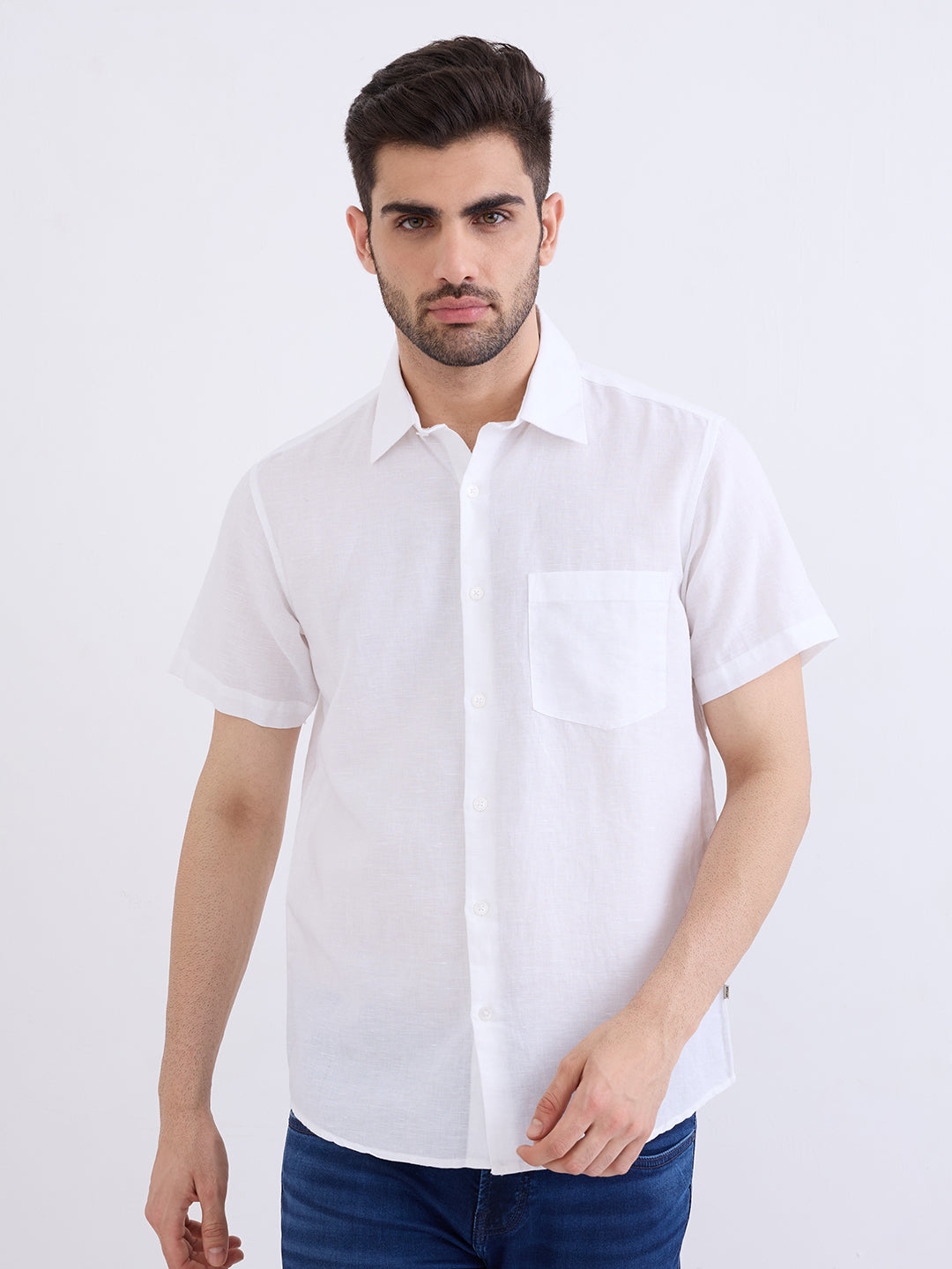 Spykar White Solid Slim Fit Shirts For Men