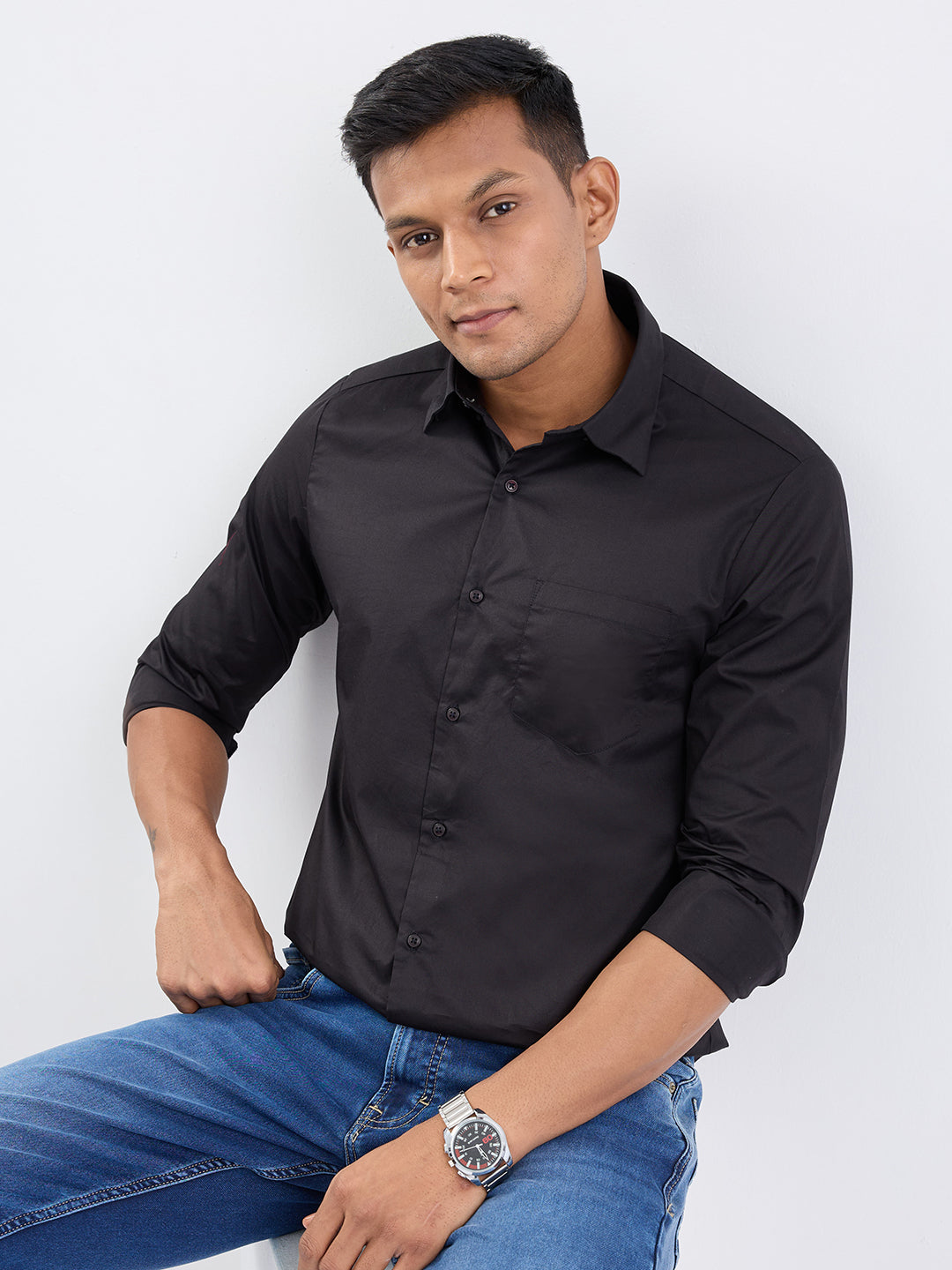 Spykar Black Slim Fit Casual Shirts For Men