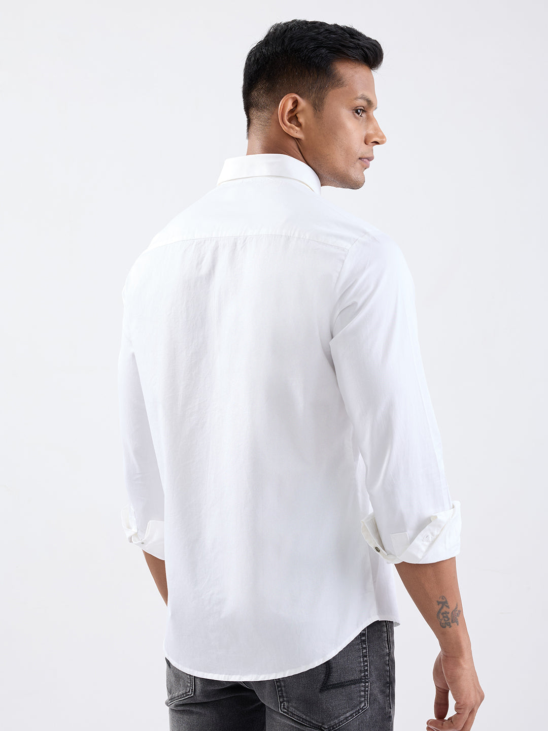 Spykar White Slim Fit Casual Shirts For Men