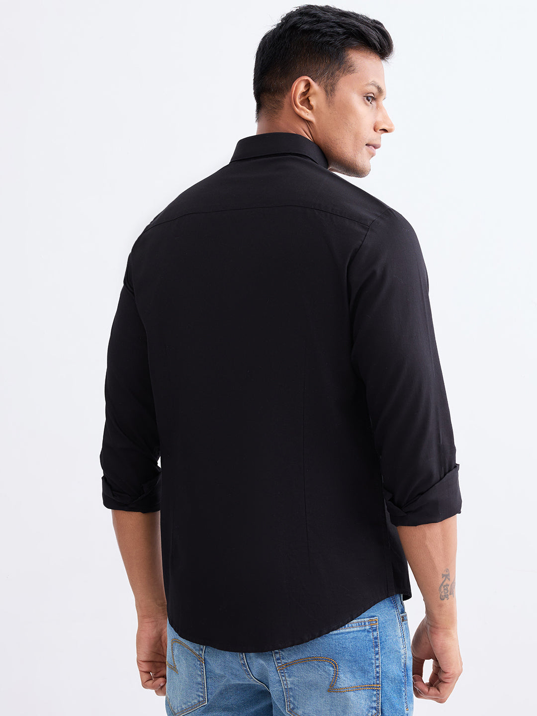 Spykar Black Slim Fit Casual Shirts For Men
