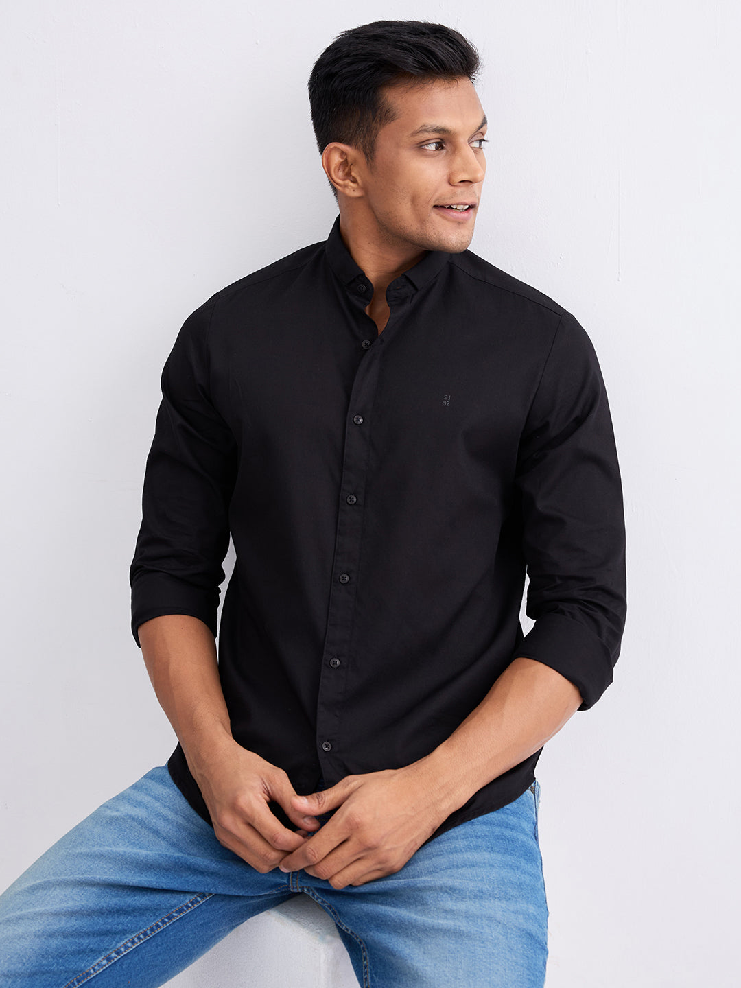 Spykar Black Slim Fit Casual Shirts For Men