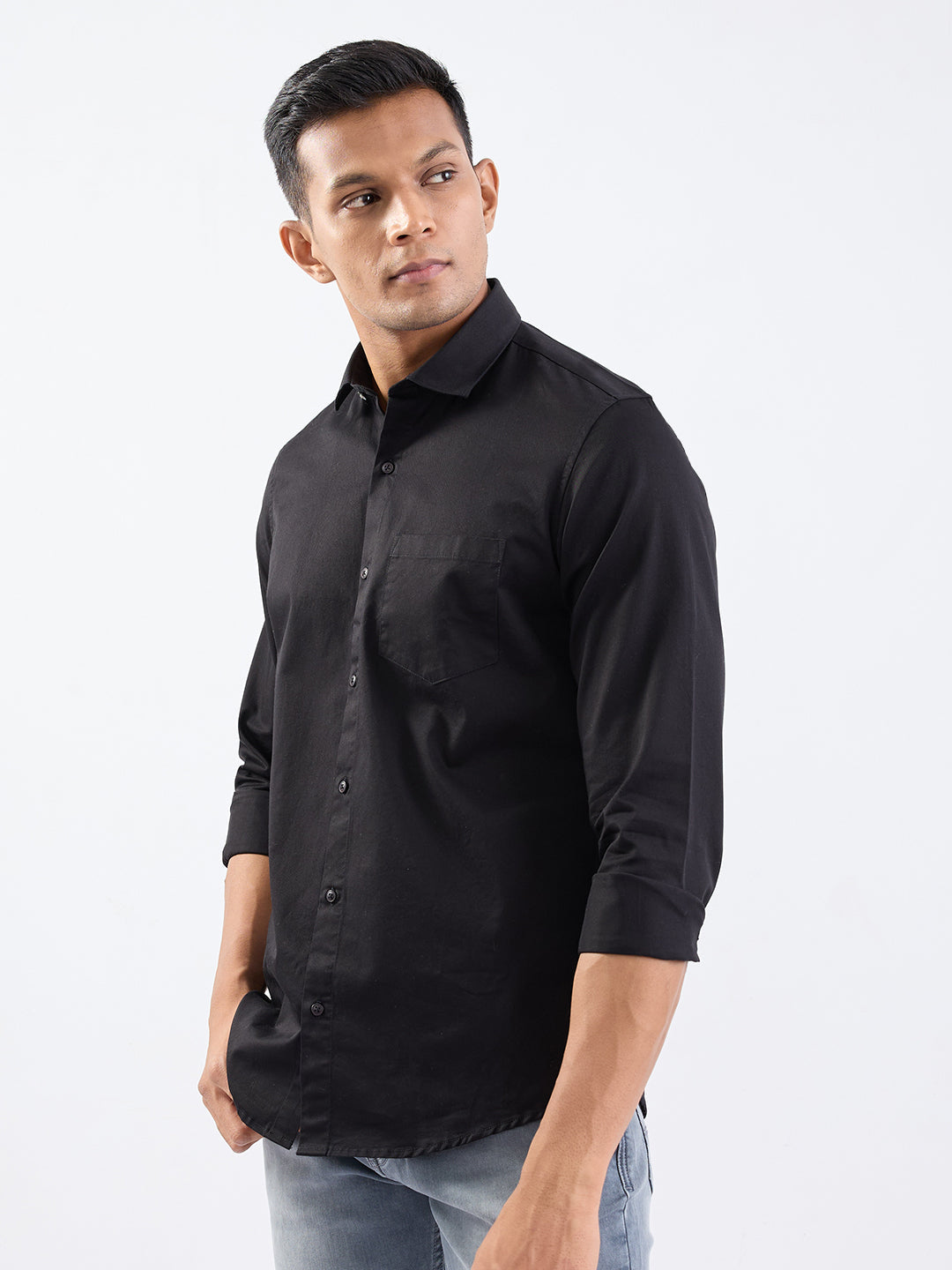 Spykar Black Slim Fit Casual Shirts For Men