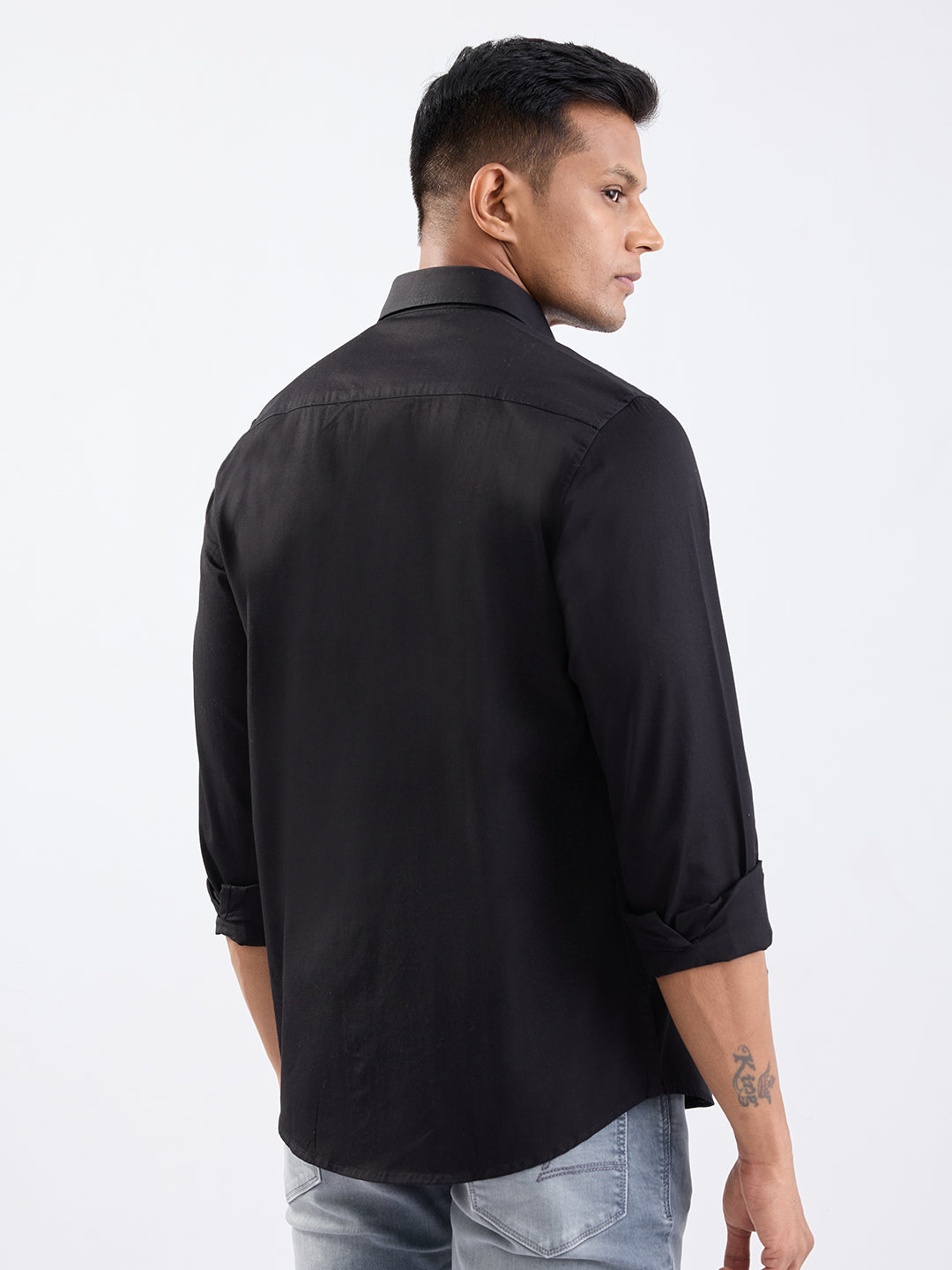 Spykar Black Slim Fit Casual Shirts For Men