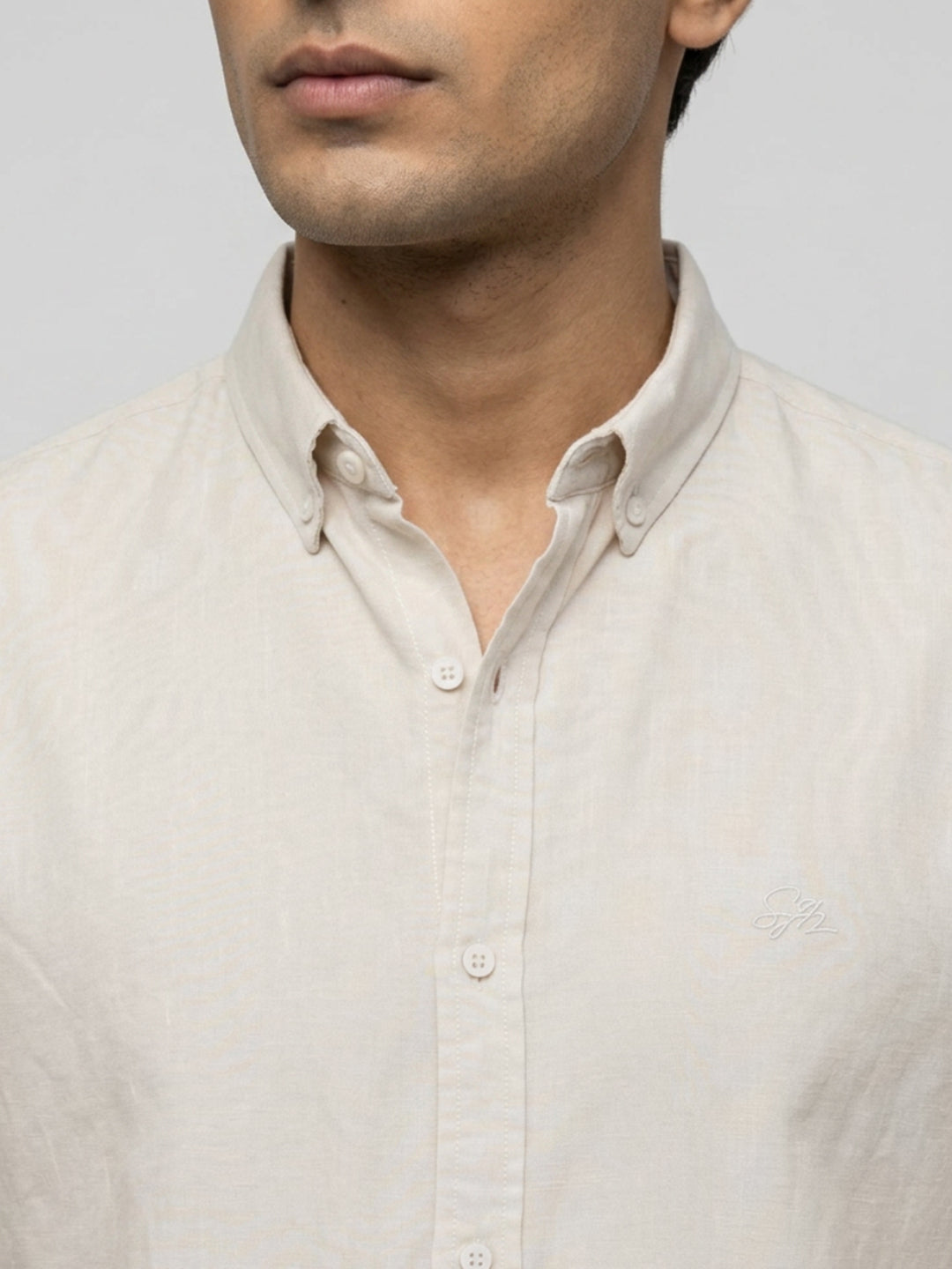 Men Shirt Solid Off-White Regular Fit