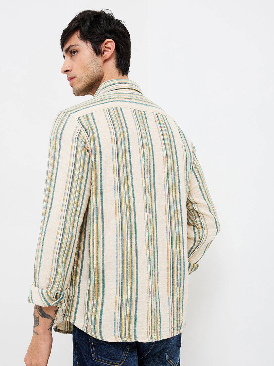 Men Beige Slim Fit Striped Full Sleeve Shirt