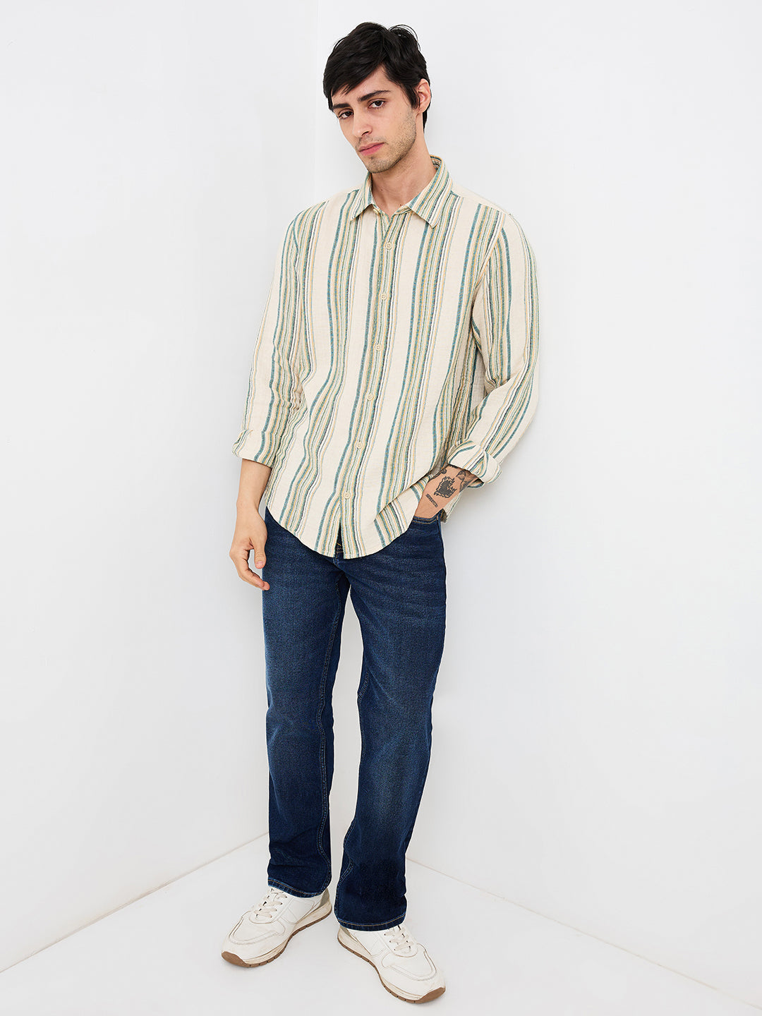 Men Beige Slim Fit Striped Full Sleeve Shirt